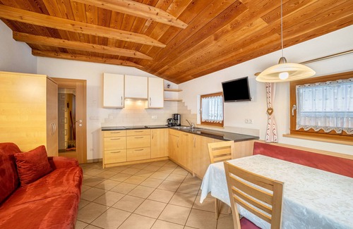 Cadipietra Apartment | Apartment 'Speckign 3' with Mountain View, Balcony and Wi-Fi