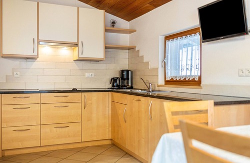 Cadipietra Apartment | Apartment 'Speckign 3' with Mountain View, Balcony and Wi-Fi