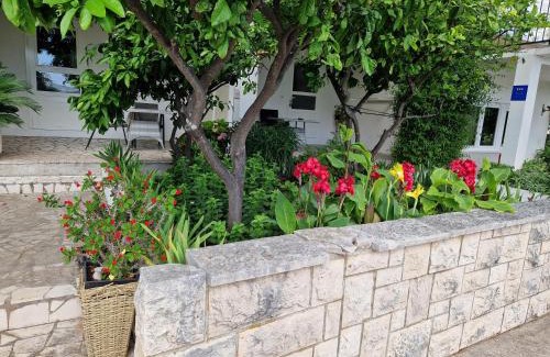 Kuciste Apartment | Apartment Srsen