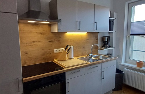 Schwerin Apartment | Apartment 'Stilvolle Whg Im Zentrum' with Wi-Fi