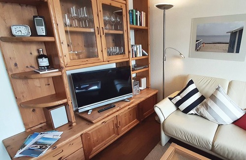 Steinwarder Apartment | Apartment "Strandlust": Great apartment with sunbathing area on the lake and