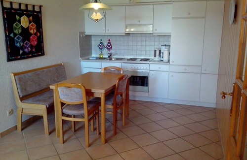 Nordstrand Apartment | Apartment 'Süderoog' with Private Terrace, Shared Garden and Wi-Fi
