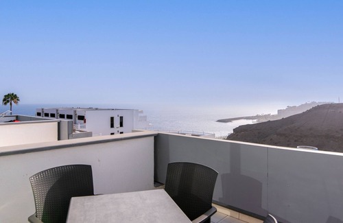 Patalavaca Apartment | Apartment-Superior-Ensuite with Shower-Sea view-CAT. 5