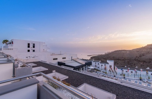 Patalavaca Apartment | Apartment-Superior-Ensuite with Shower-Sea view-CAT. 5
