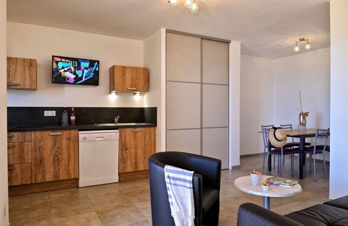 Tiuccia Apartment | Apartment-T3 - 5 Pers - Jardin-Ensuite with Shower