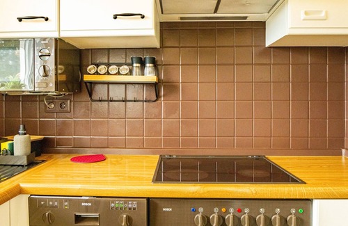 Schoenwald Apartment | Apartment "Tannenblick" with Private Terrace & Wi-Fi