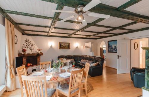 Bad Gastein Apartment | Apartment The Alpine Classic by Interhome