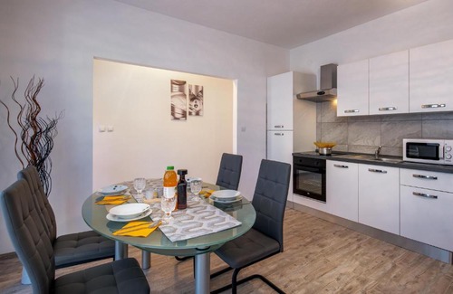 Marcana Apartment | Apartment Tina