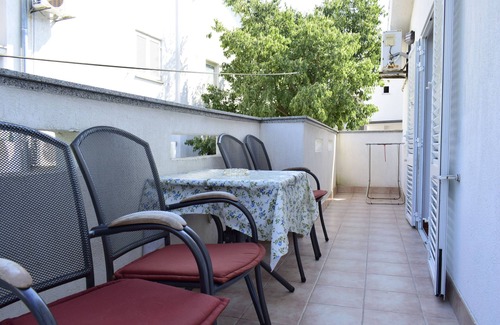 Malinska Apartment | Apartment Tommy