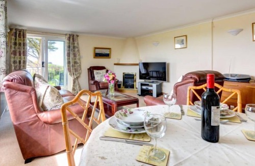 St Merryn Apartment | Apartment Treveglos in Wadebridge - Padstow - 4 persons, 2 bedrooms