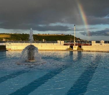 Plymouth Apartment | Apartment Two by Ocean City Retreats - Two bedrooms, private car park