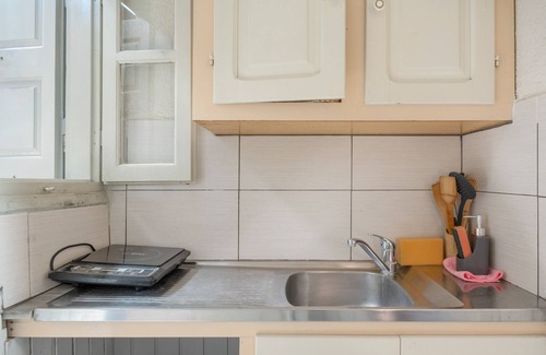 Panormos Apartment | Apartment 'Two-Bedroom No 3' with Sea View, Wi-Fi and Air Conditioning