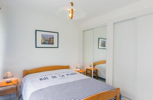 Concarneau Apartment | Apartment Ty Bugale by Interhome