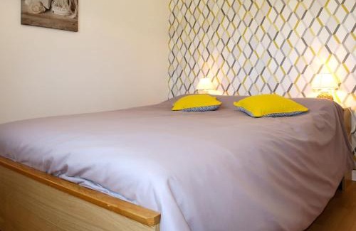 Goulien Apartment | Apartment Ty Ménez by Interhome