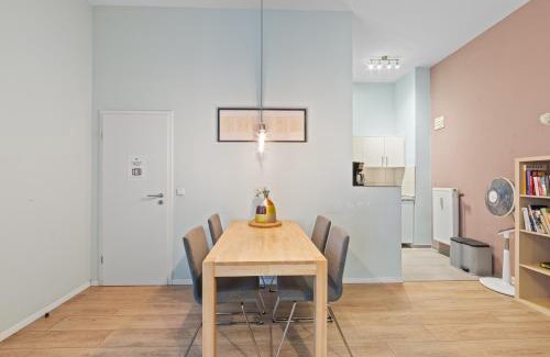 Neukoelln Apartment | Apartment Uthman Berlin-Neukölln
