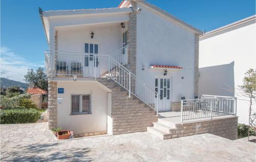 Razanj Apartment | Apartment Uvala Mezaroca Bb Croatia