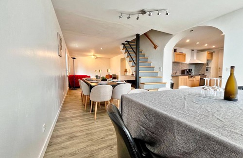Chamrousse Apartment | Apartment 'Vacances De Rêves - Casserousse' with Shared Terrace and Wi-Fi