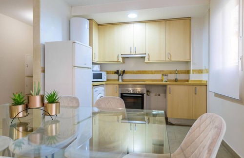 El Pilar Apartment | Apartment Valence, 2 bedrooms, 6 persons