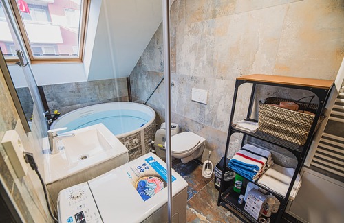 Brezice Apartment | Apartment Vazataor With hot tub and Sauna