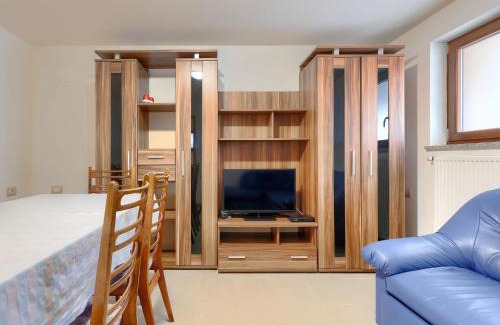 Savudrija Apartment | Apartment Vesela-4 by Interhome
