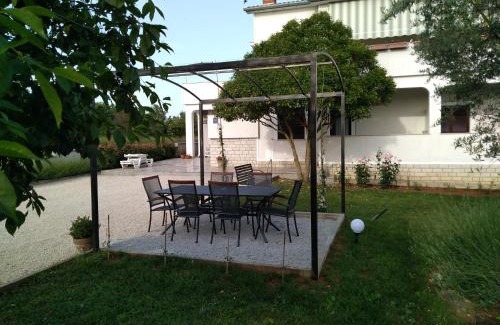 Veleniki Apartment | Apartment Vesna