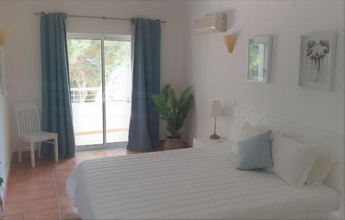 Porto de Mos Apartment | Apartment Vila Mós in Porto Mós Beach
