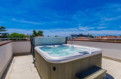 Umag Apartment | Apartment Villa Alpa-3 by Interhome