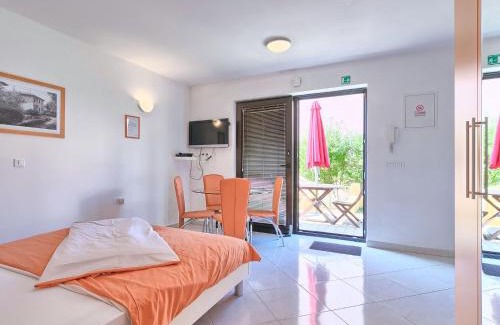 Umag Apartment | Apartment Villa Alpa-3 by Interhome
