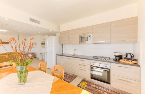Fontanelle Apartment | Apartment 'Villa Bianca Appartment 2' with Sea View, Wi-Fi and Air Conditioning