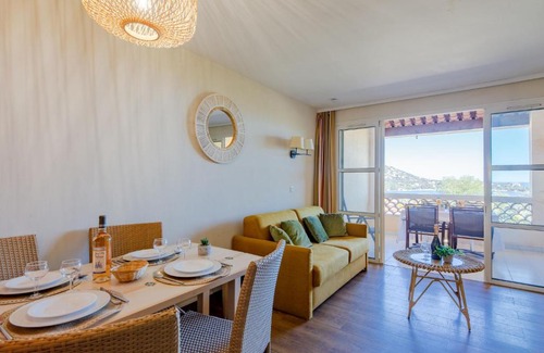 Cap Esterel Apartment | Apartment Village Cap Estérel - Le Belvédère-13 by Interhome