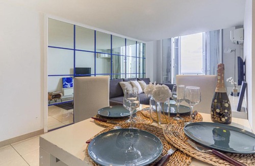 Les Baumettes Apartment | Apartment Villa M-Thérèse Promenade Anglais by Interhome