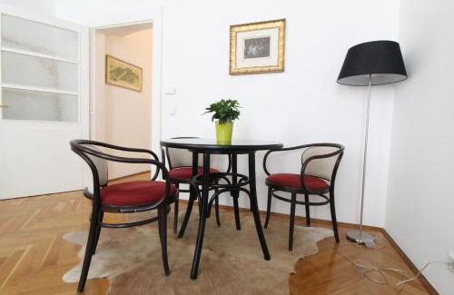 Rudolfsheim-Funfhaus Apartment | Apartment Villa Penzing