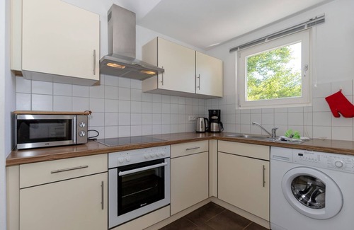 Graal Mueritz Apartment | Apartment W16.3.S - 3-room apartment for max. 4 people. in the DG, WLAN, near the beach