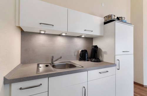 Herbolzheim Apartment | Apartment 'Weißer Rain' with Wi-Fi