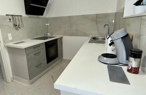 Rhein-Erft-Kreis District Apartment | Apartment WH11