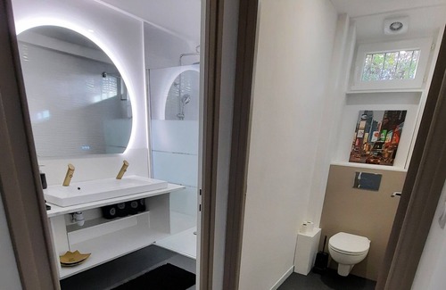 Cournon-dʼAuvergne Apartment | Apartment with garden near zenith