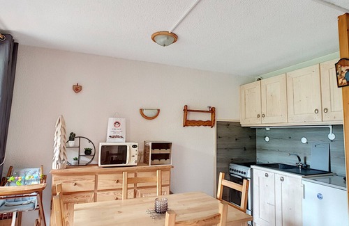 Saint-Jean-dʼAulps Apartment | Apartment with swimming pool and WIFI access - Saint Jean d'Aulps ski resort - 4 people - COFI S37