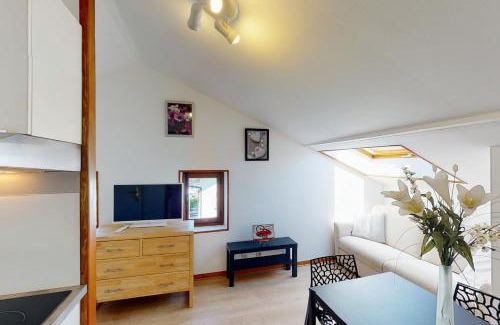 Annecy-le-Vieux Apartment | Apartment with 2 bedrooms for 4 people in Annecy-le-Vieux