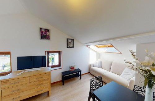 Annecy-le-Vieux Apartment | Apartment with 2 bedrooms for 4 people in Annecy-le-Vieux