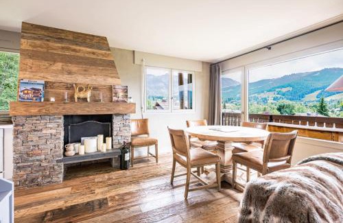 Le Planellet Apartment | Apartment with balcony 10 min walk from the slopes