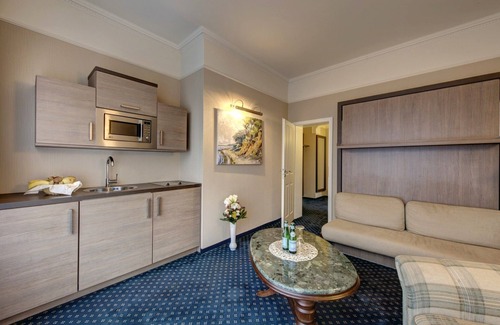 Ostseebad Kuhlungsborn Apartment | Apartment with foldaway bed, kitchenette, balcony - Strandhotel Nordischer Hof