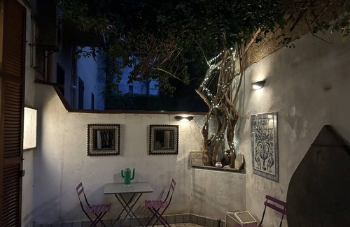 Ripa Apartment | APARTMENT WITH GARDEN IN THE HEART OF TRASTEVERE