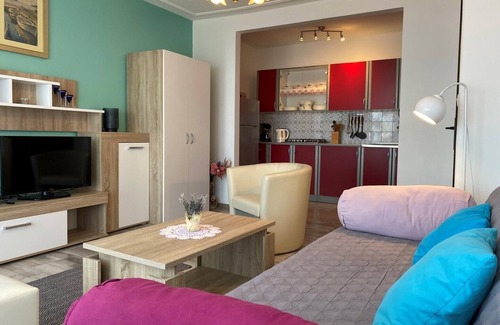 Crveni Vrh Apartment | Apartment with good company