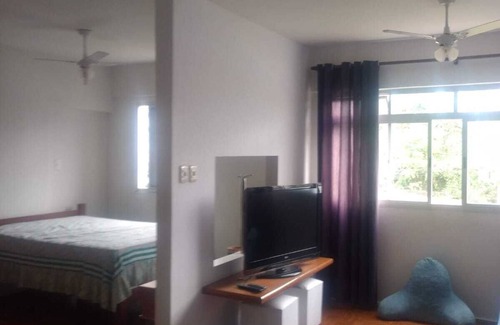 Parque Enseada Apartment | Apartment with leisure, pool and barbecue accommodates up to 6 people!