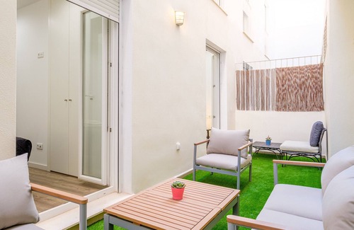 Jesus Apartment | Apartment with open-air space