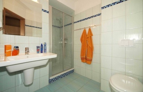 Ahlbeck House | Apartment with pantry kitchen - Aparthotel Strandhus Trivago Award Best 3-Star