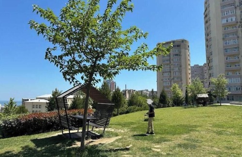 Baku Apartment | Apartment with park view