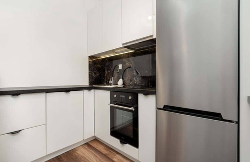 Rzeszow Apartment | Apartment with Parking | Bath | Smart TV