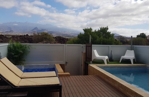 Las Rosas Apartment | APARTMENT WITH POOL AND JACUZZI EXCLUSIVE USE