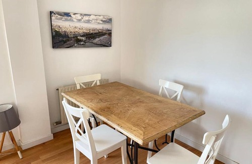 Diagonal Mar i el Front Maritim del Poblenou Apartment | Apartment with sea views next to the beach of Mar Bella
